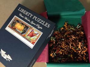 wooden jigsaw puzzle Liberty in box