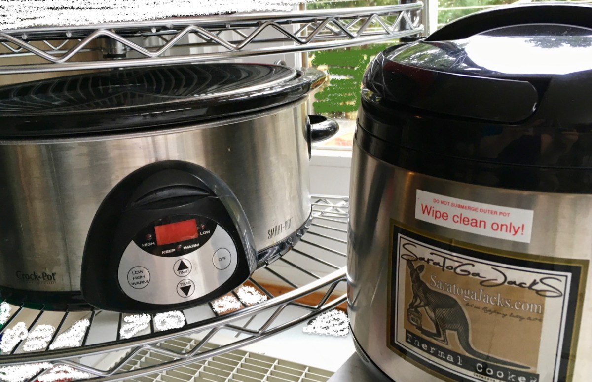 Size comparison of thermal cooker with commonly available 6 qt Crock Pot slow cooker