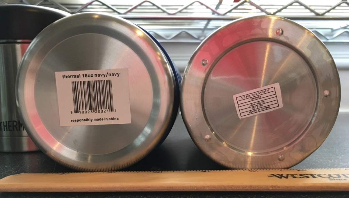 Bottom view showing similar outer diameters of Thermos & LunchBots 16 oz food jars