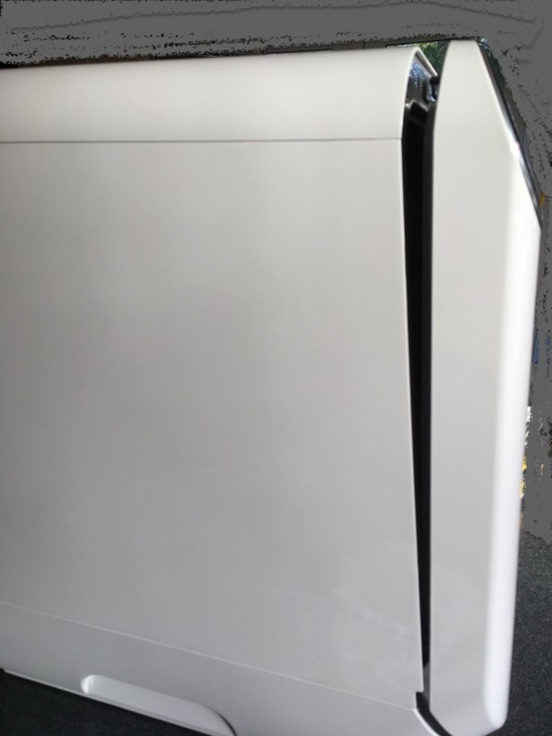 Appliance door slightly ajar due to automatic opening to improve drying