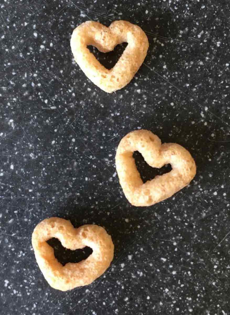 3 Cheerios hearts