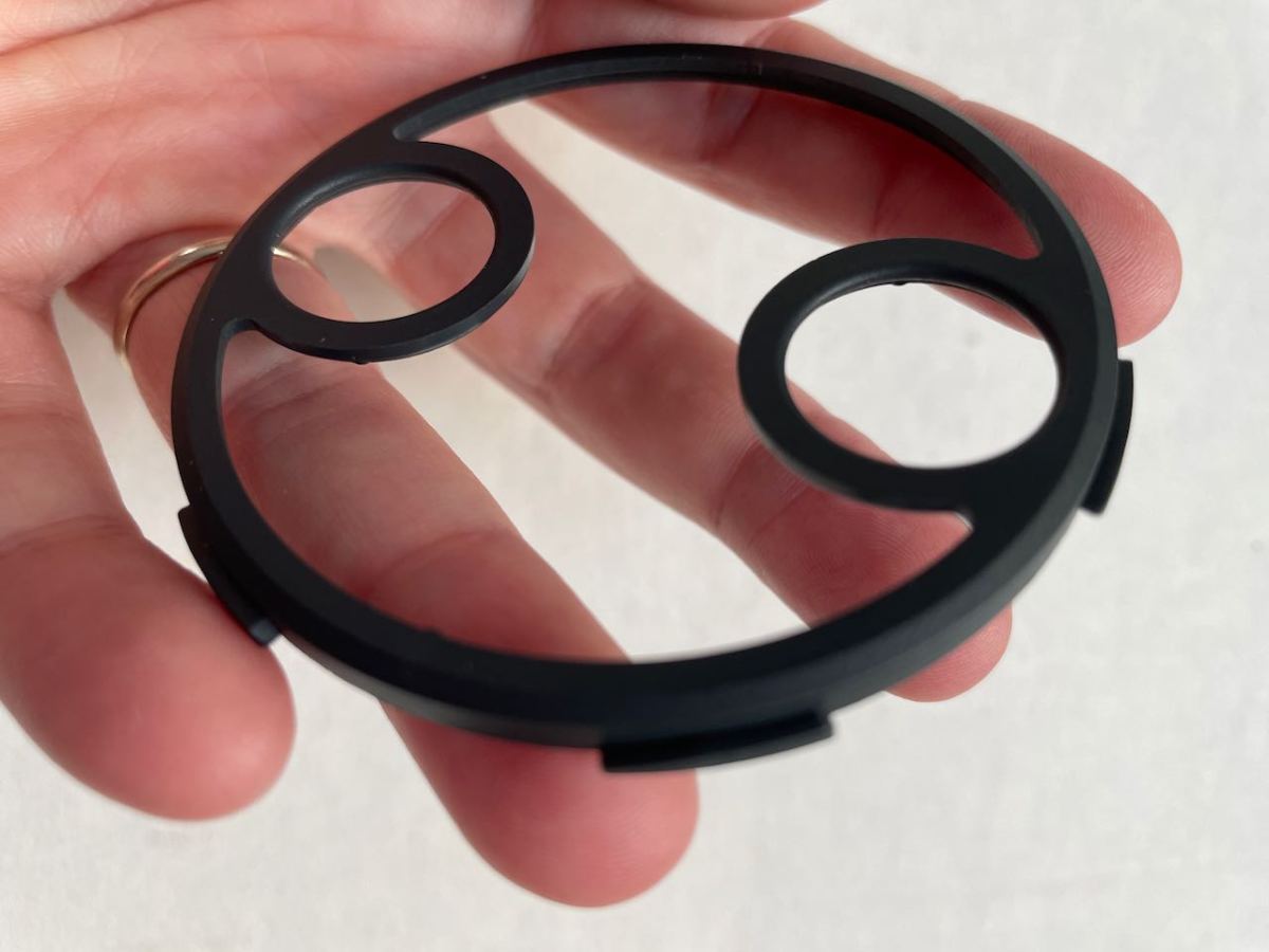 B2 Mask filter cap top view